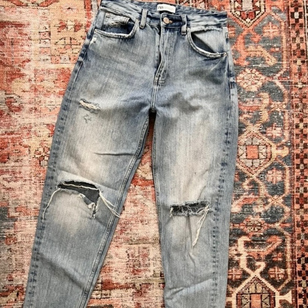 Zara mom jeans size 4